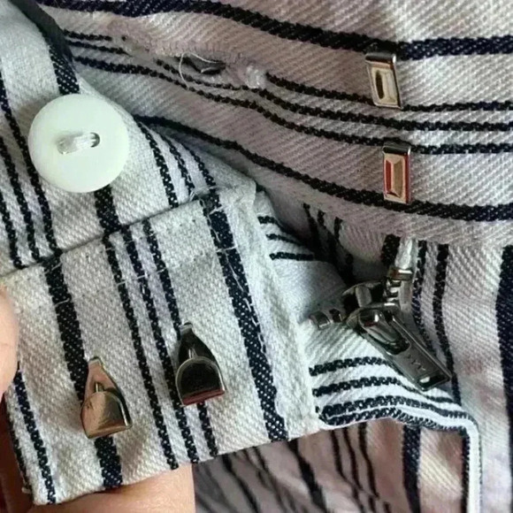 Express skirt size 1/2 black white striped pencil - Picture 6 of 9